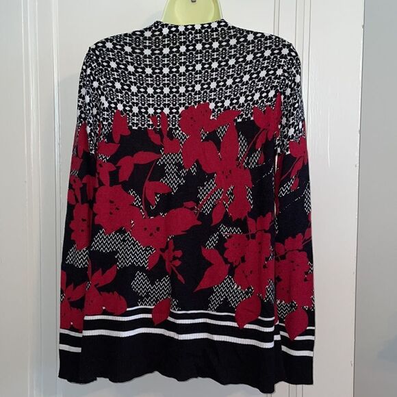 Chico’s red, black & white multi pattern thin cardigan sweater - Picture 8 of 10